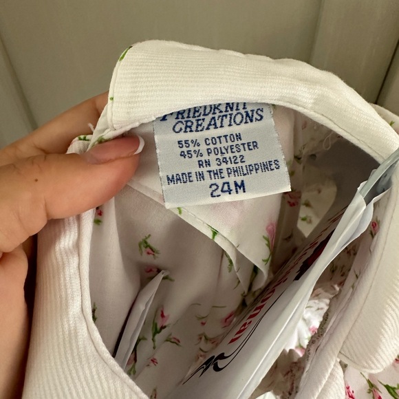 Smocked vintage rose embroidered print dress - Picture 8 of 8